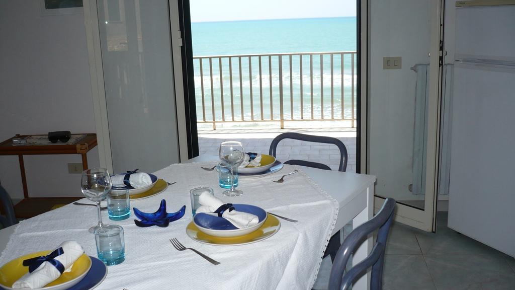 Casa Sul Mare Con Vista Mozzafiato Donnalucata (Sicily) Quarto foto